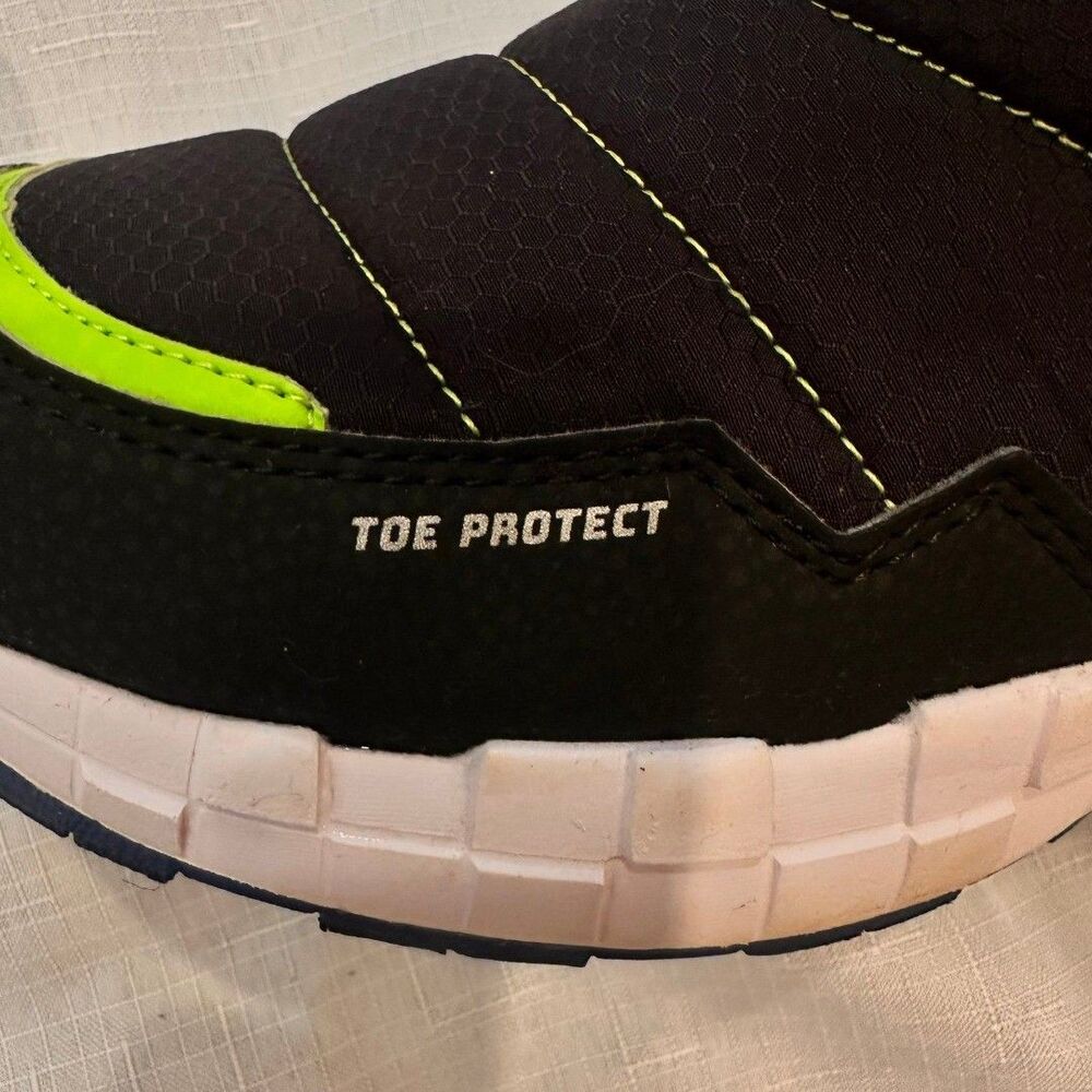 Skechers Cuboforce Boots - Picture 10 of 12